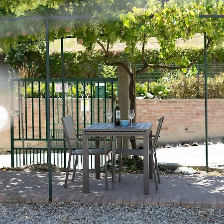 Vila Casa Di Mia Zia Bed & Wine - Uve Costigliole d'Asti
