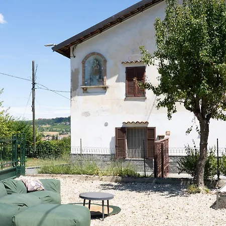 Casa Di Mia Zia Bed & Wine - Uve Willa Costigliole d'Asti