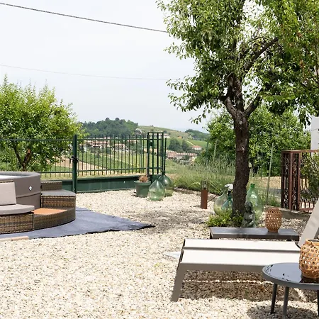 Casa Di Mia Zia Bed & Wine - Uve Vila Costigliole d'Asti